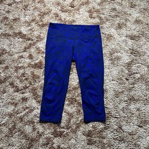 Athleta Women's Medium Purple Athletic Cropped Multicolor Leggings